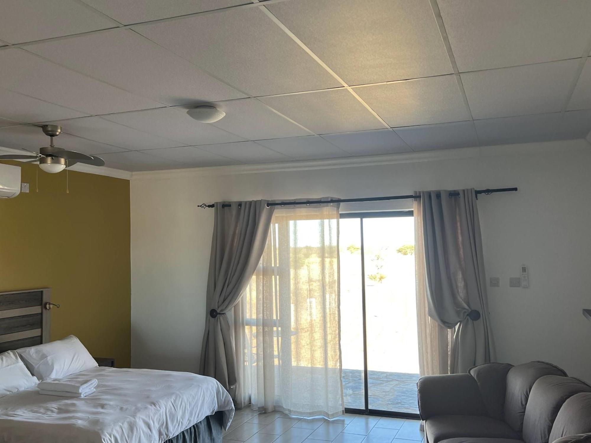 Plot 19 Villa Ghanzi ภายนอก รูปภาพ
