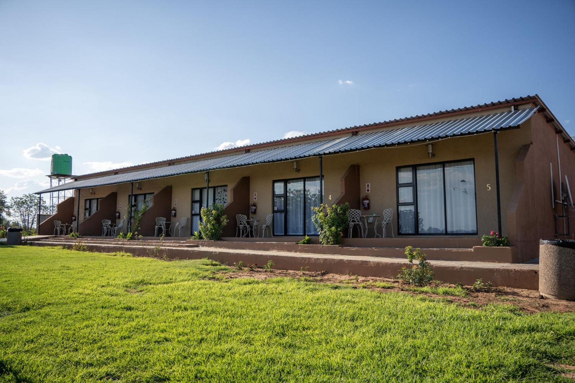 Plot 19 Villa Ghanzi ภายนอก รูปภาพ